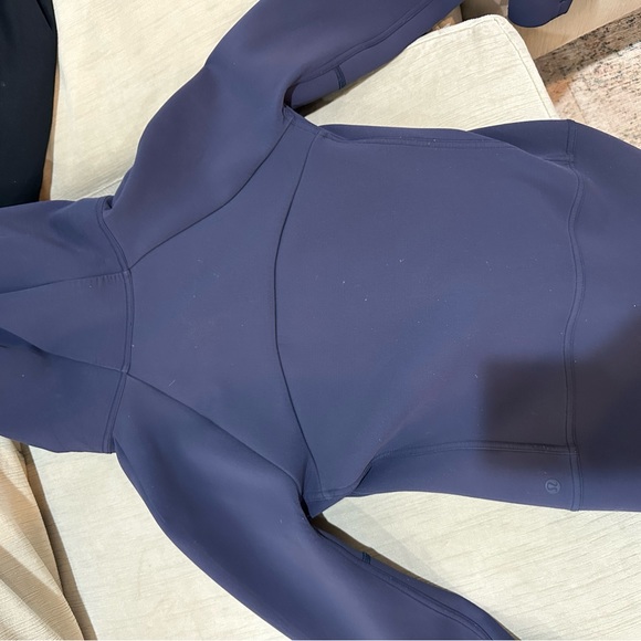 Lululemon Navy scuba zip up - Picture 3 of 7